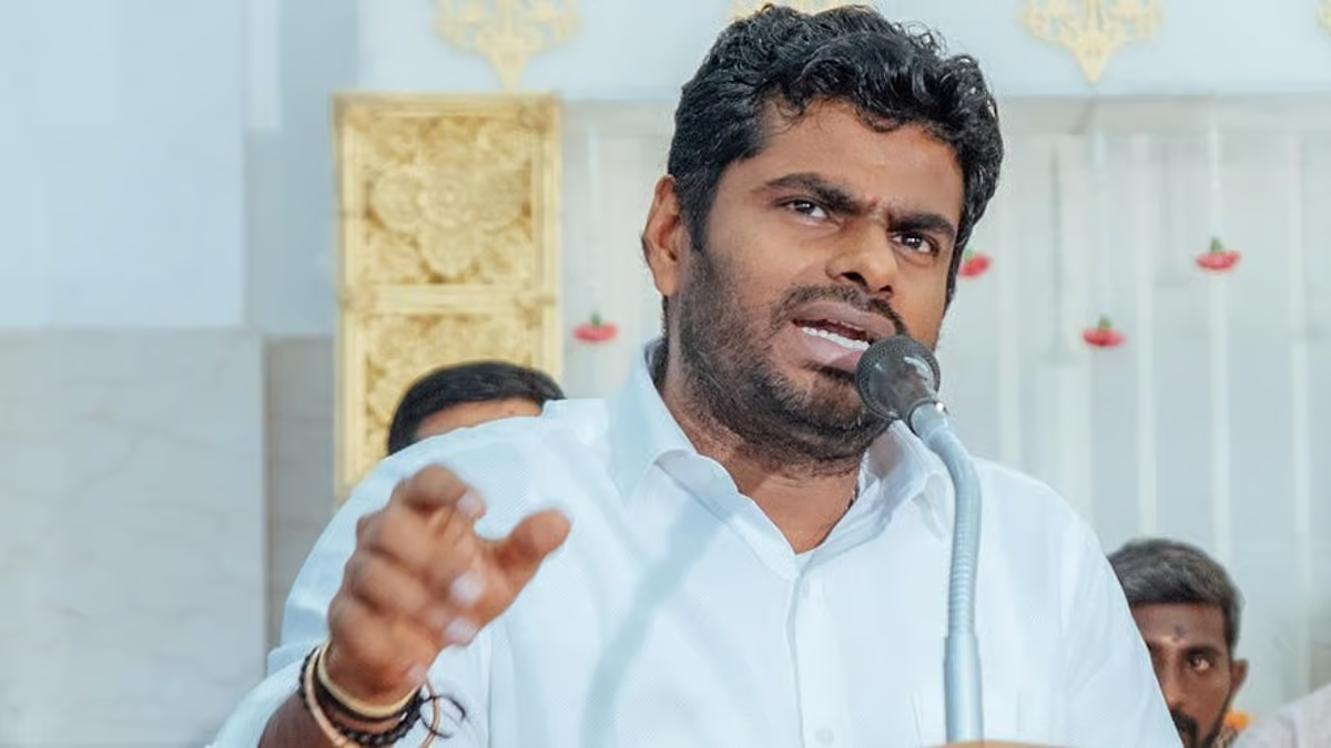 தமிழக அரசியல் குறித்து உரையாற்றும் அண்ணாமலை